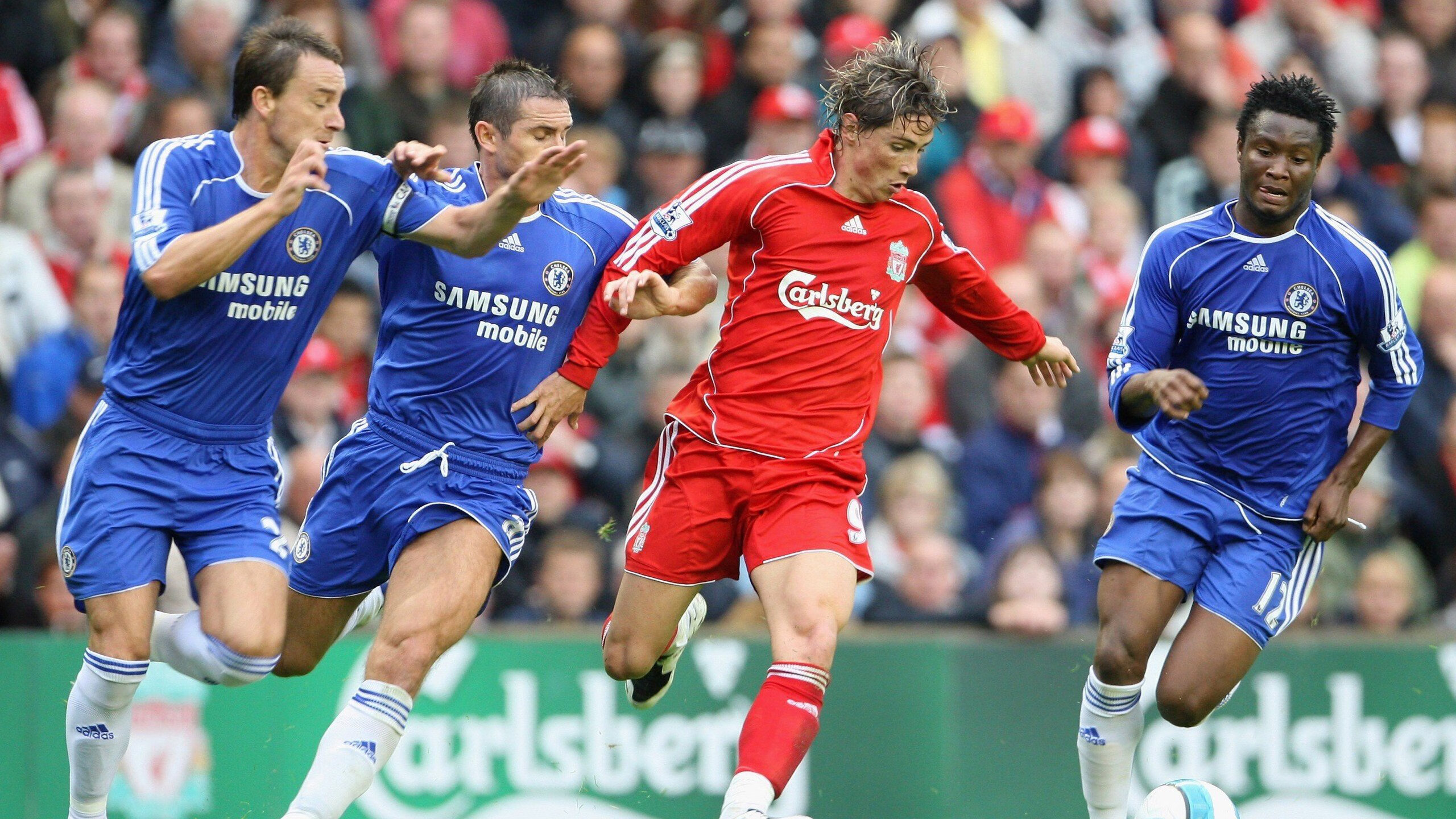 《2025英雄联盟全球总决赛，决赛现场气氛火爆》，二零二零年英雄联盟全球总决赛