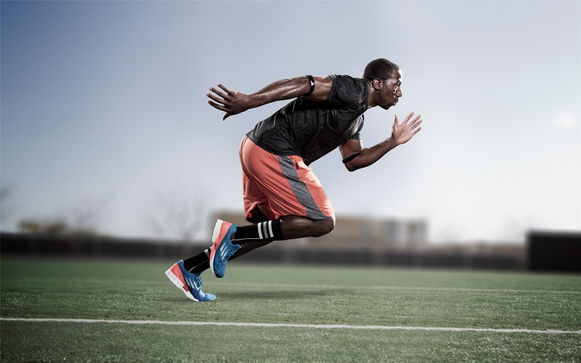 史上最“炫酷”的长距离三分：库里在对爵士比赛中投出41英尺的绝杀！